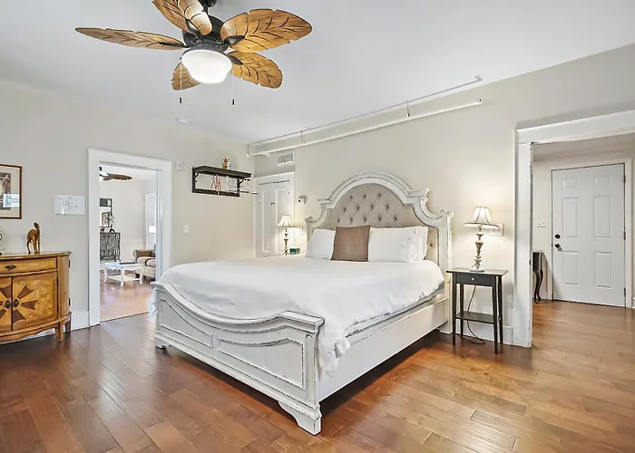 Villa Mulvey #1